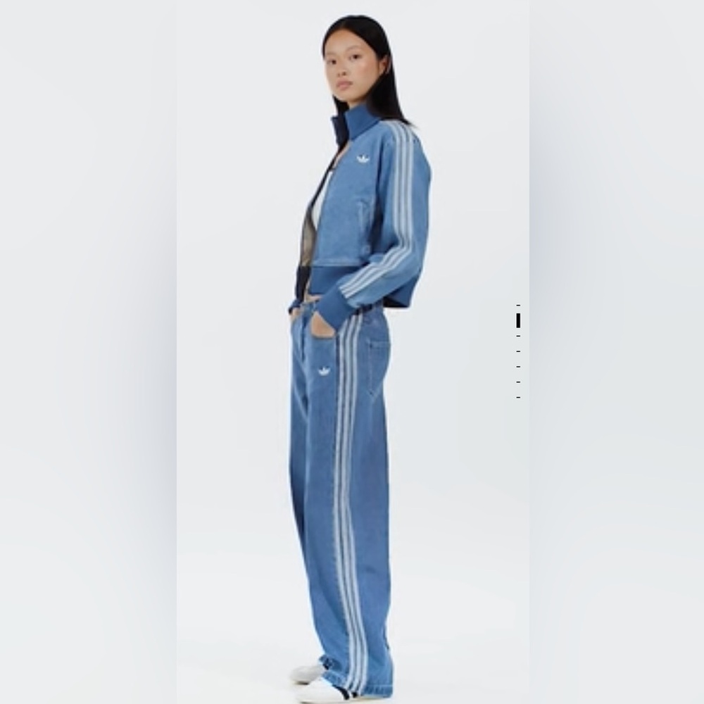 BNWT Adidas 3-Stripes Jeans